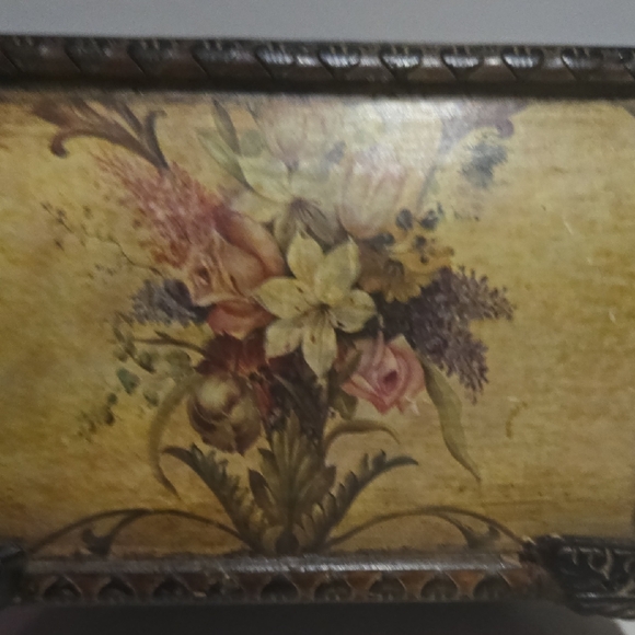Floral Decorative Box with Lid - Picture 6 of 12